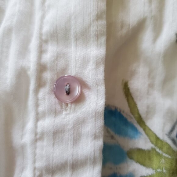 Norm Thompson Cotton Floral Button Up Blouse - Picture 5 of 9